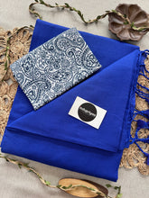 Royal Blue Handloom Cotton Saree With White Print Blouse